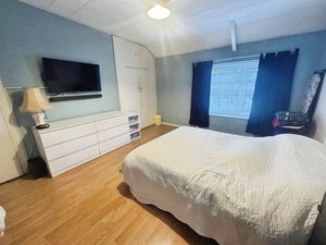 Photo 15- click for photo gallery